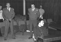 Trebinjac Branimir Dursun (sjedi) i u zatvoru je uzimao heroin         Snimio: Milo KOVA�